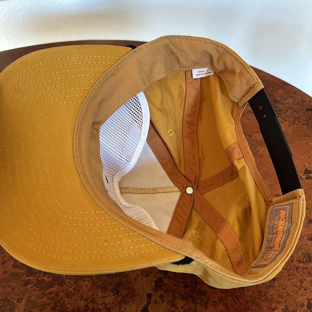 Yellow Cap - Picture 3 of 4